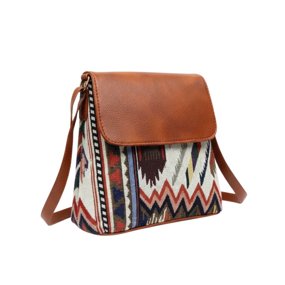 Stylish Leather Flap Sling Bag for Everyday Use 154